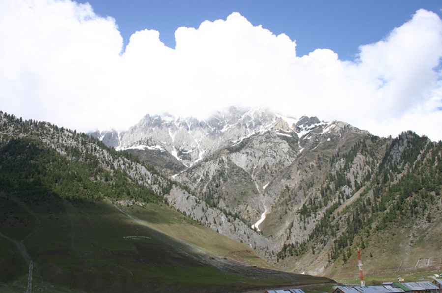 sonmarg-mountain-view